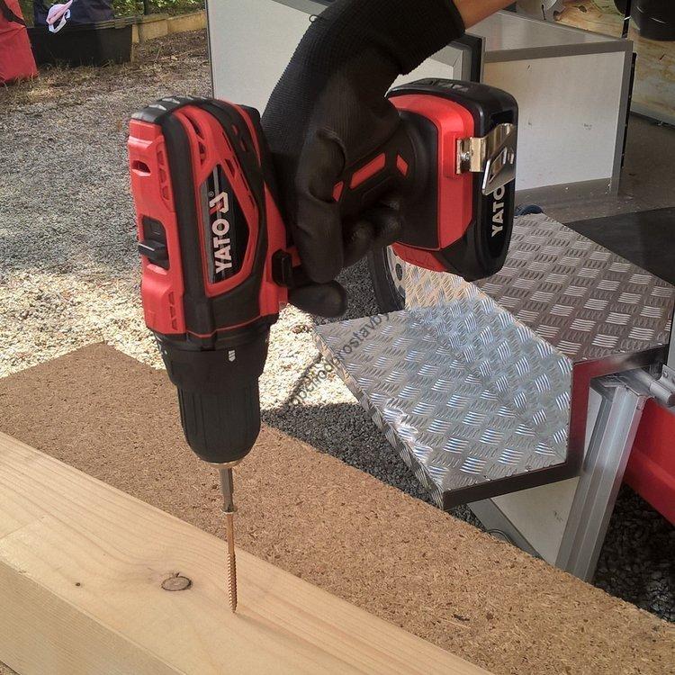 Akumulátorová 18V vrtačka YATO 13mm, 40Nm, 2x3Ah Li-Ion YT-82784